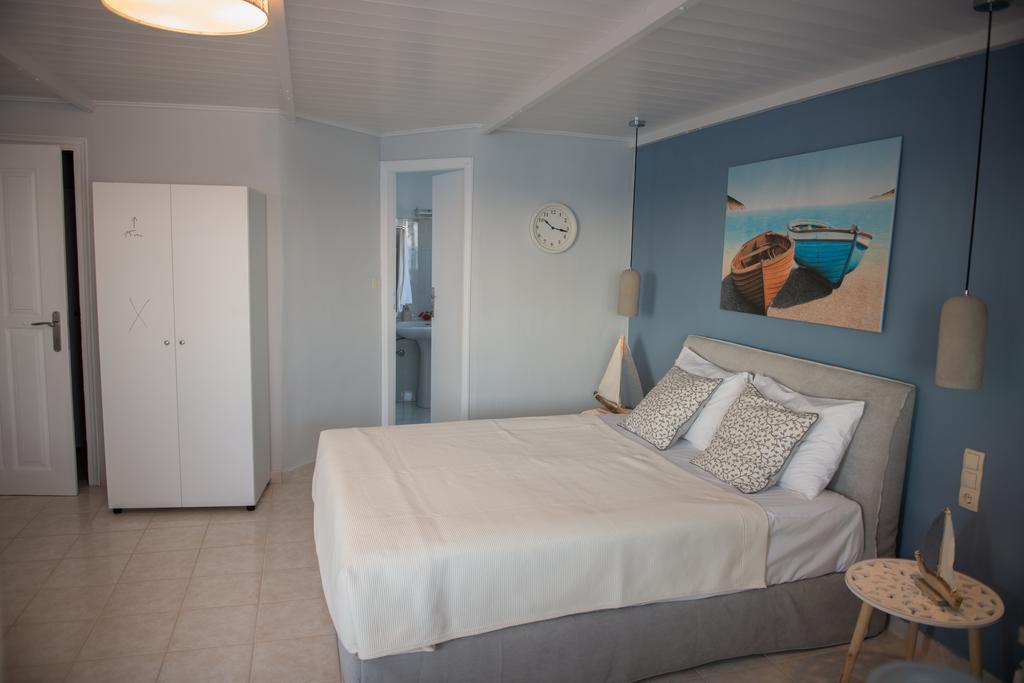 Golden Sun Apartment Kokkinos Pirgos Bagian luar foto